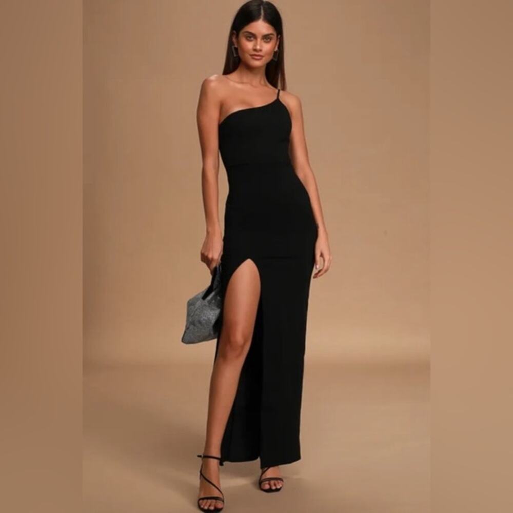 NWOT LULUS KEEPER OF MY HEART BLACK ONE SHOULDER MAXI SMALL